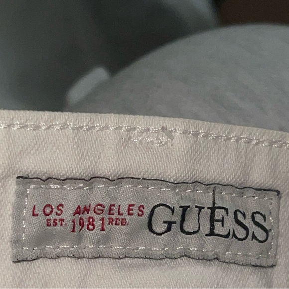 Vintage Guess Jean Shorts - Picture 3 of 4
